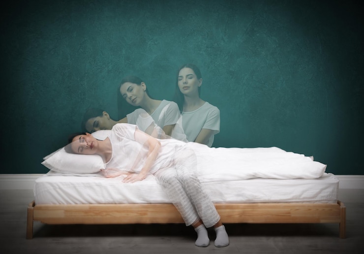 Mulher se levantando da cama