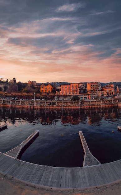 Sonnenaufgang am Lago Maggiore