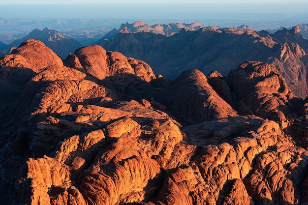 Sonnenaufgang über dem Berg Sinai, Blick vom Berg Moses