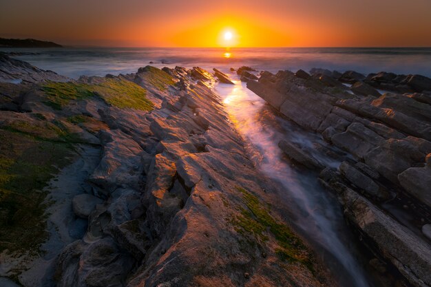 Sonnenuntergang am Strand von Bidart, Baskenland.