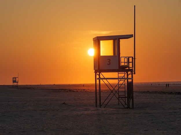 Sonnenuntergang am Strand von juist