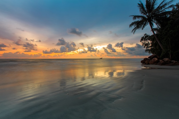 Sonnenuntergang am Strand