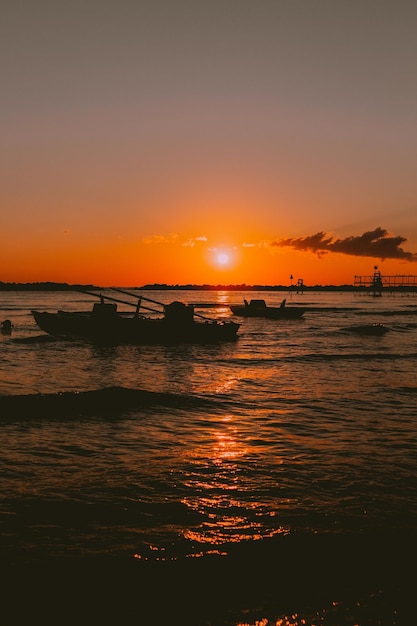 Sonnenuntergang am Strand