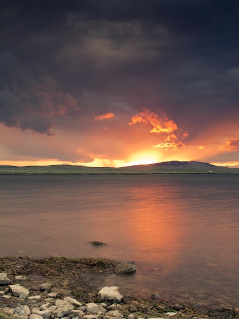 Sonnenuntergang auf dem Eleven Mile Reservoir, Colorado.