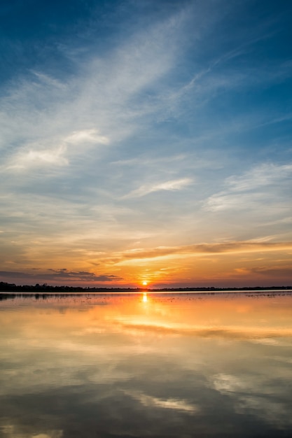 Sonnenuntergang im See