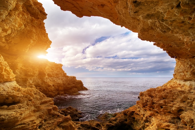 Sonnenuntergang in die Grotte