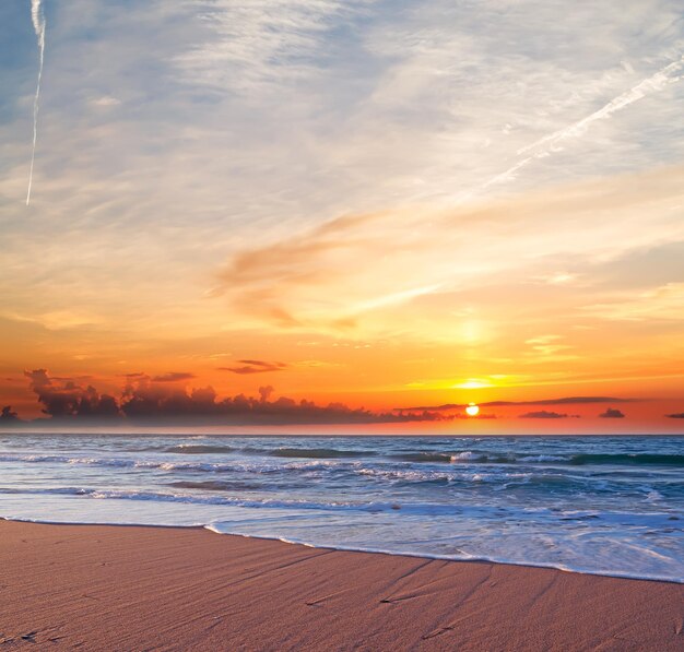 Sonnenuntergang in Platamona, Sardinien