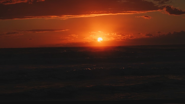 Sonnenuntergang nach dem Sturm