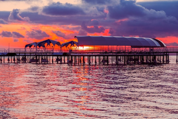 Sonnenuntergang über dem Meer