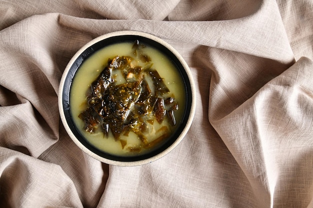 sopa de algas de comida coreana sopa de comida de cumpleaños
