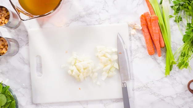 Sopa de alubia blanca