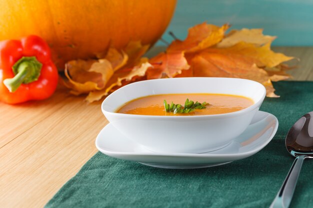 Sopa de calabaza con calabaza fresca