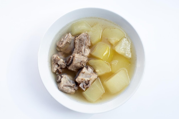 Sopa de costilla de cerdo con sopa de melón de invierno