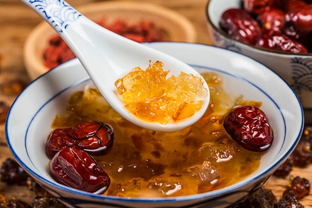 Sopa de chiclete e tremella