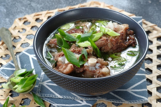 Sopa de costela curta de carne coreana-galbitang