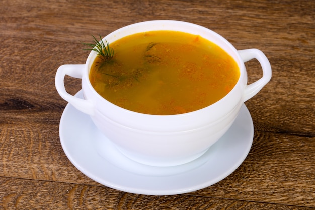 Sopa de frango com vegetais