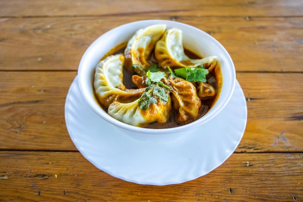 Sopa de Jhol tibetana estilo nepalês Momo Dumpling