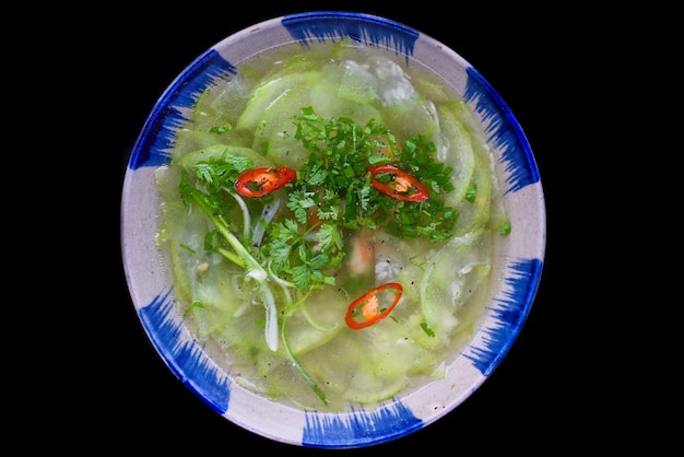 Sopa de macarrão vietnamita pho com legumes