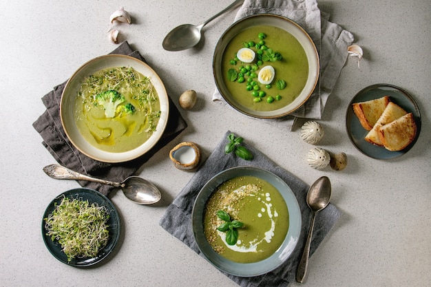 Foto sopa de vegetais verdes
