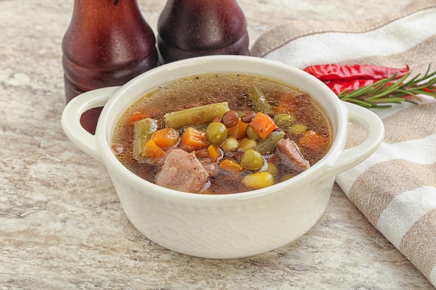 Sopa Dietética com Lentilha e Frango