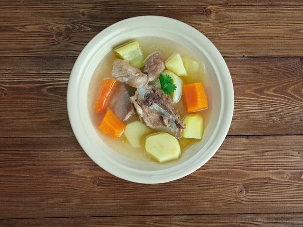 Sopa islandesa com carne - Islensk kjotsupa