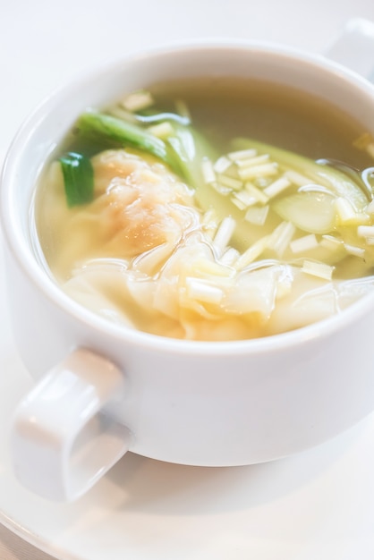 Sopa De Wonton De Camarones