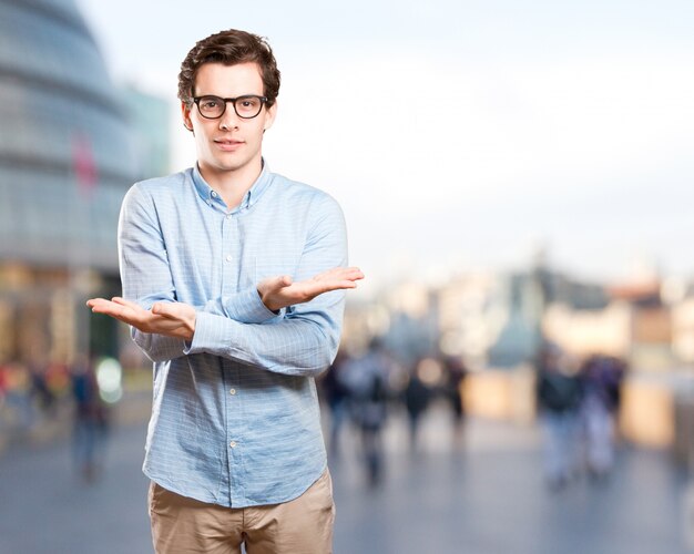 Sorprendido, joven, hombre, actuación