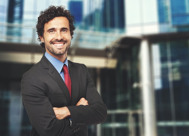 Sorrindo, confiante, homem negócios