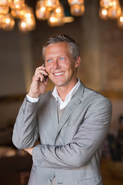 Foto sorrindo, homem negócios, telefone