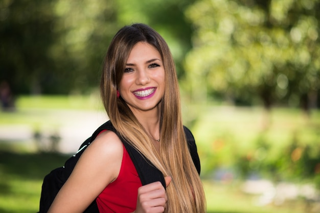 Sorrindo, mulher jovem, retrato