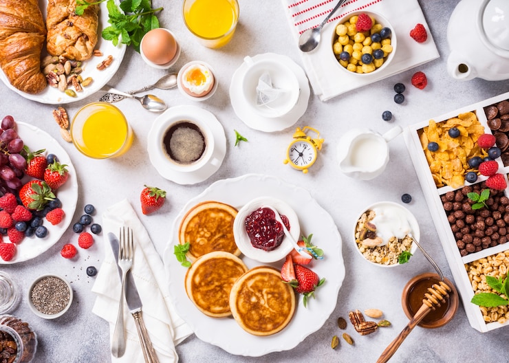 Foto sortiertes gesundes frühstück