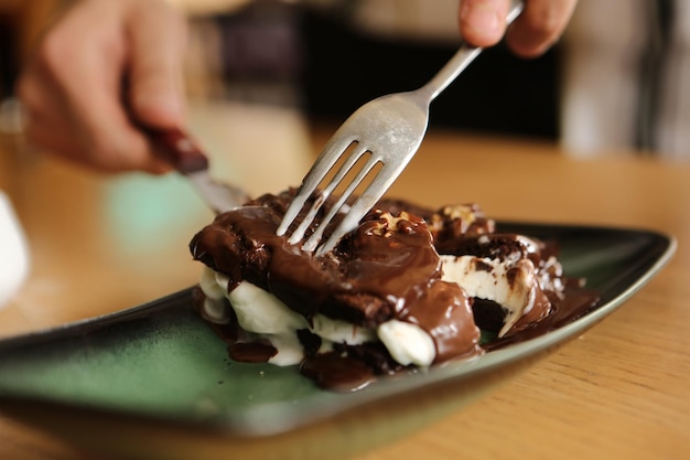 Soufflé de chocolate con helado