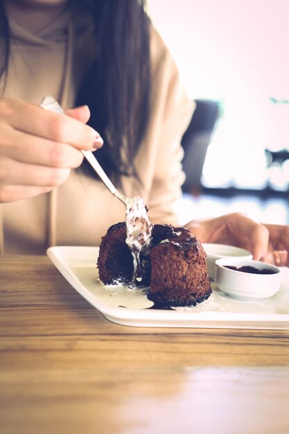 Soufflé de chocolate con helado