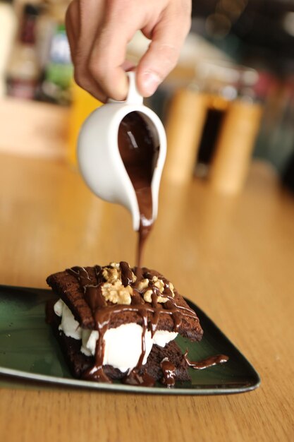 Soufflé de chocolate con helado