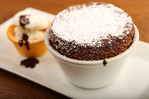 Soufflé de chocolate con helado