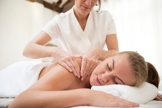 Spa-Salon-Therapie-Behandlung