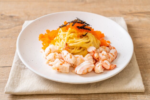 Spaghetti cremig mit Garnelen und Garneleneiern