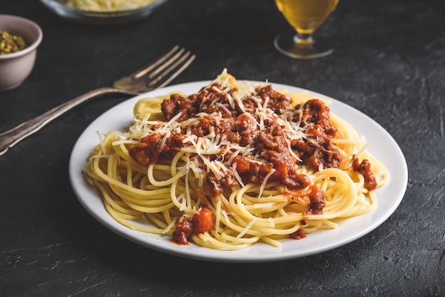 Spaghetti mit Bolognese-Sauce