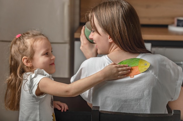 Spaß am 1. April Feier Familienwitze zu Hause