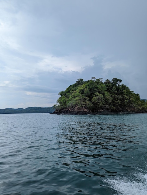 Foto spazieren sie entlang der strände von pixvae in panama