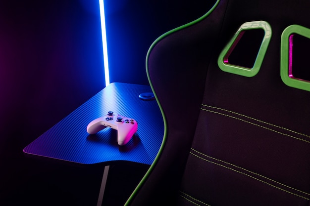 Spiele-Einstellung mit Controller Stillleben