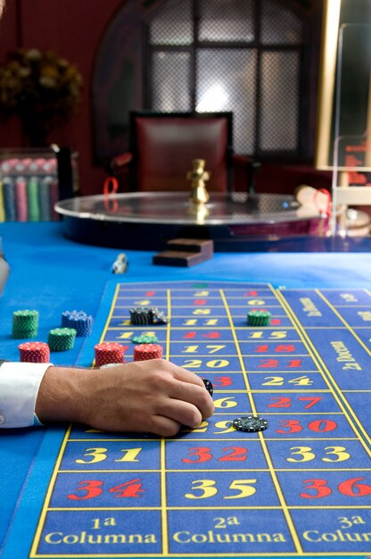 Spielermann an den Casinotischen