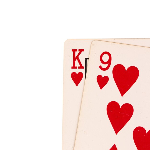 Foto spielkarten 9 baccarat k 9 herzpunkte isoliert auf weißem hintergrund