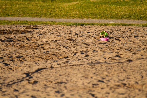 Foto spielzeug auf sand