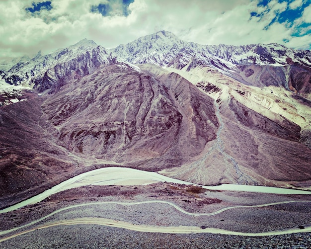 Spiti-Tal-Flussstraße im Himalaya Himachal Pradesh Indien