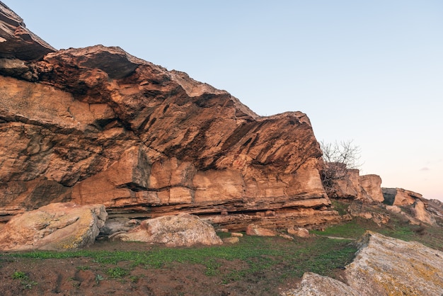 Spitze der Klippe zur Morgenzeit