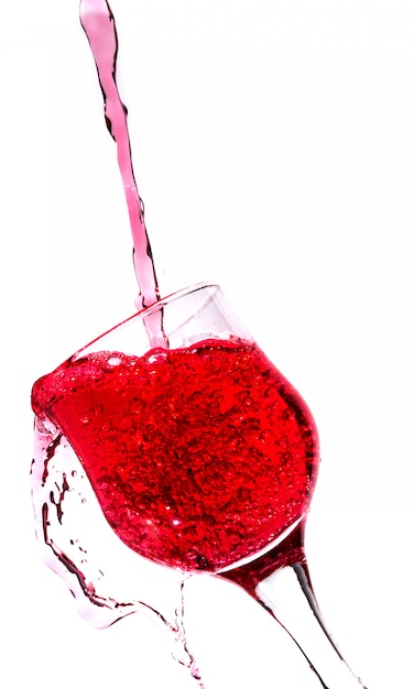 Splash em um copo de vinho tinto