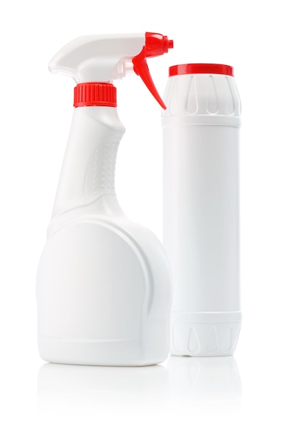 Spray blanco y botella de gel.