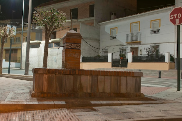 Springbrunnen und Tränke im Freien