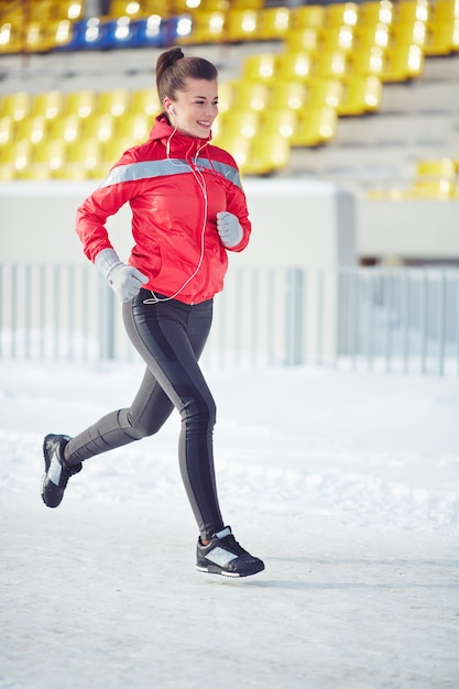 Sprinter Wintersport laufen Joggen